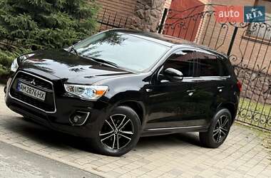 Внедорожник / Кроссовер Mitsubishi ASX 2014 в 