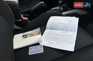 Внедорожник / Кроссовер Mitsubishi ASX 2012 в 