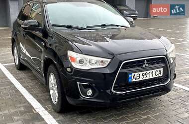 Внедорожник / Кроссовер Mitsubishi ASX 2014 в 