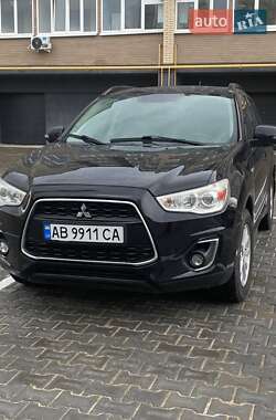 Внедорожник / Кроссовер Mitsubishi ASX 2014 в 