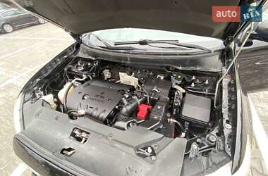 Внедорожник / Кроссовер Mitsubishi ASX 2014 в 