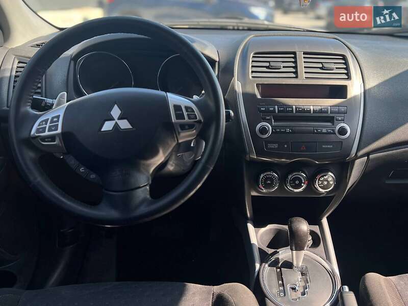 Внедорожник / Кроссовер Mitsubishi ASX 2012 в Черновцах