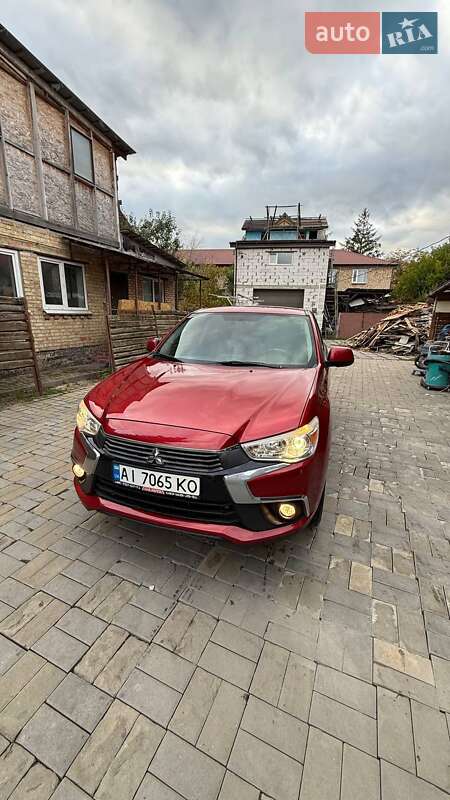 Внедорожник / Кроссовер Mitsubishi ASX 2013 в Ирпене