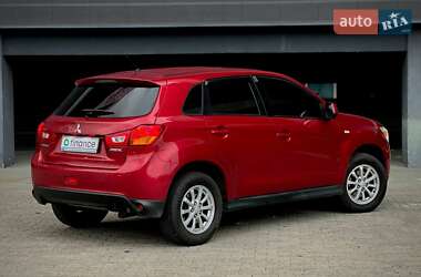 Внедорожник / Кроссовер Mitsubishi ASX 2013 в 