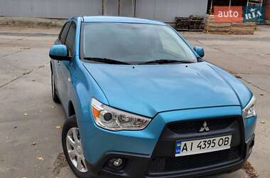 Внедорожник / Кроссовер Mitsubishi ASX 2012 в 