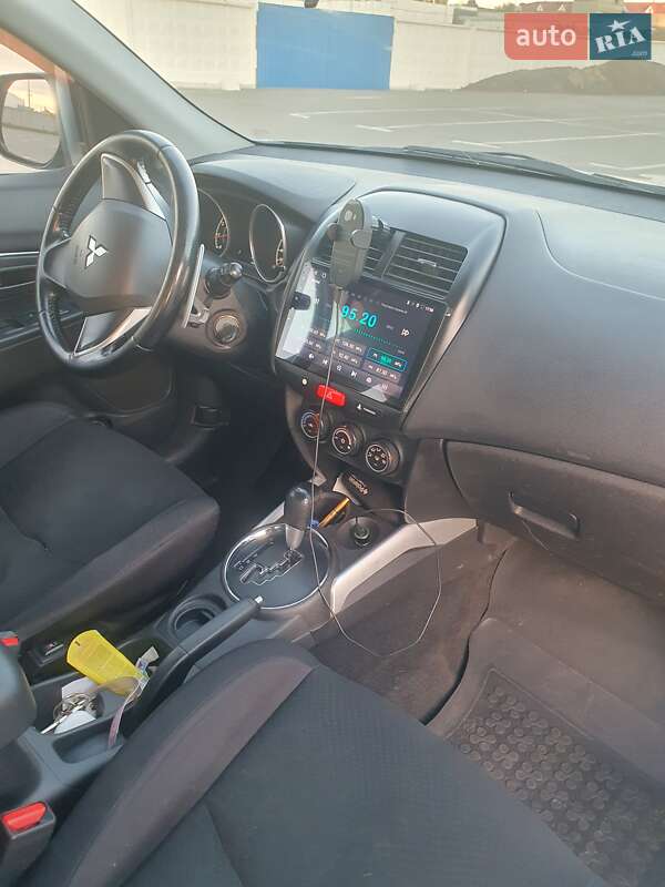 Внедорожник / Кроссовер Mitsubishi ASX 2013 в Киеве