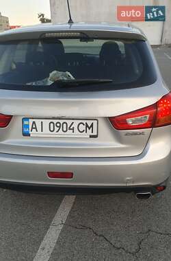 Внедорожник / Кроссовер Mitsubishi ASX 2013 в 