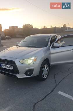 Внедорожник / Кроссовер Mitsubishi ASX 2013 в 