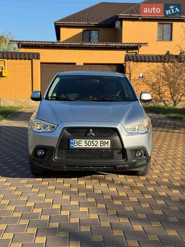 Внедорожник / Кроссовер Mitsubishi ASX 2010 в Николаеве