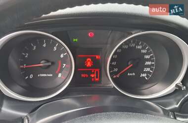 Внедорожник / Кроссовер Mitsubishi ASX 2011 в 