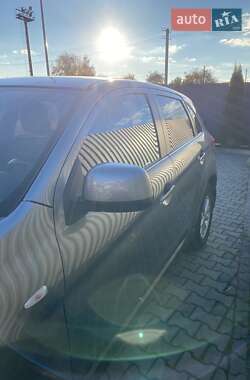 Внедорожник / Кроссовер Mitsubishi ASX 2015 в 