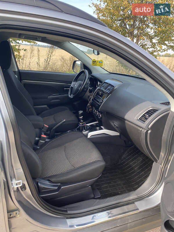 Внедорожник / Кроссовер Mitsubishi ASX 2014 в Житомире