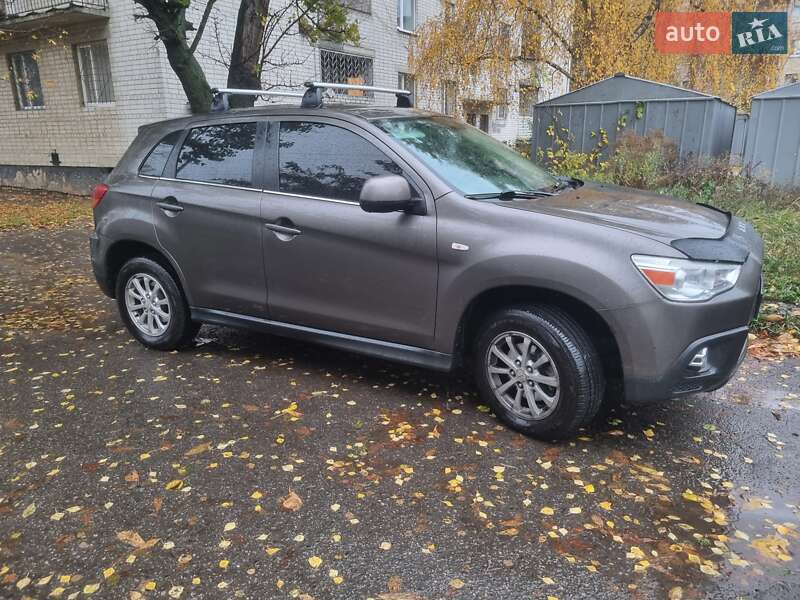 Внедорожник / Кроссовер Mitsubishi ASX 2011 в Полтаве