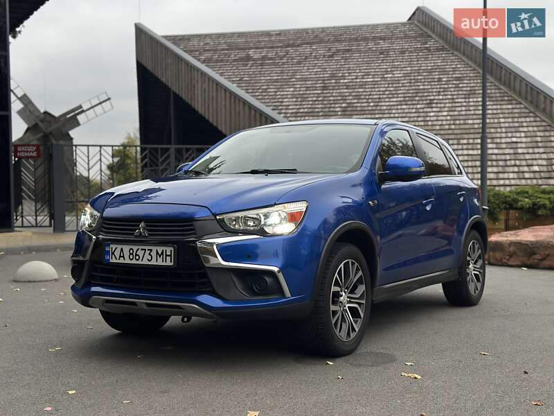 Позашляховик / Кросовер Mitsubishi ASX 2016 в Києві