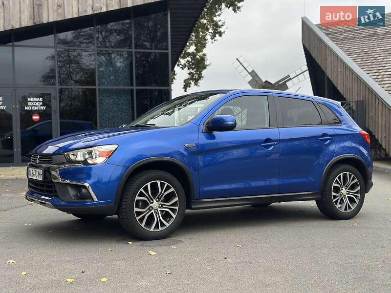 Позашляховик / Кросовер Mitsubishi ASX 2016 в Києві