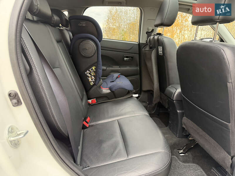 Позашляховик / Кросовер Mitsubishi ASX 2014 в Києві фото 24 Позашляховик / Кросовер Mitsubishi ASX 2014 в Києві