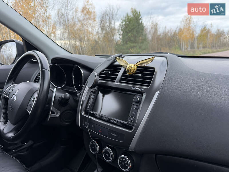 Позашляховик / Кросовер Mitsubishi ASX 2014 в Києві фото 28 Позашляховик / Кросовер Mitsubishi ASX 2014 в Києві