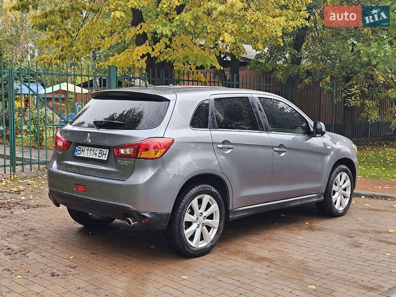 Позашляховик / Кросовер Mitsubishi ASX 2012 в Києві