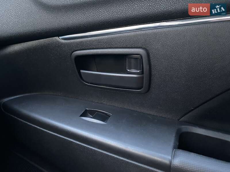 Позашляховик / Кросовер Mitsubishi ASX 2013 в Івано-Франково