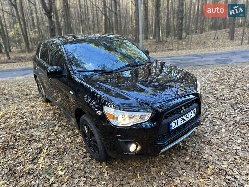 Позашляховик / Кросовер Mitsubishi ASX 2015 в Житомирі