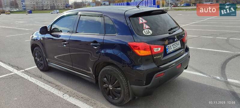 Внедорожник / Кроссовер Mitsubishi ASX 2012 в Каменец-Подольском