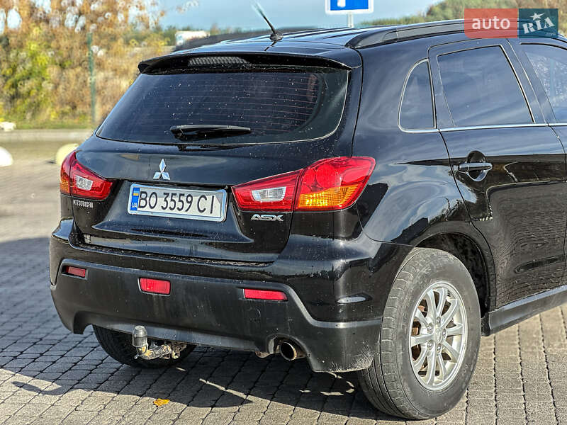 Позашляховик / Кросовер Mitsubishi ASX 2011 в Радивиліві фото 37 Позашляховик / Кросовер Mitsubishi ASX 2011 в Радивиліві