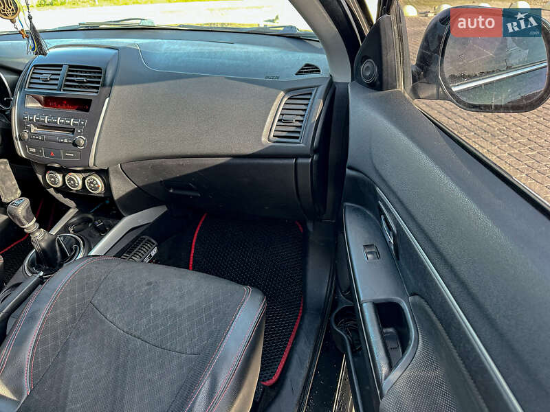 Позашляховик / Кросовер Mitsubishi ASX 2011 в Радивиліві фото 82 Позашляховик / Кросовер Mitsubishi ASX 2011 в Радивиліві