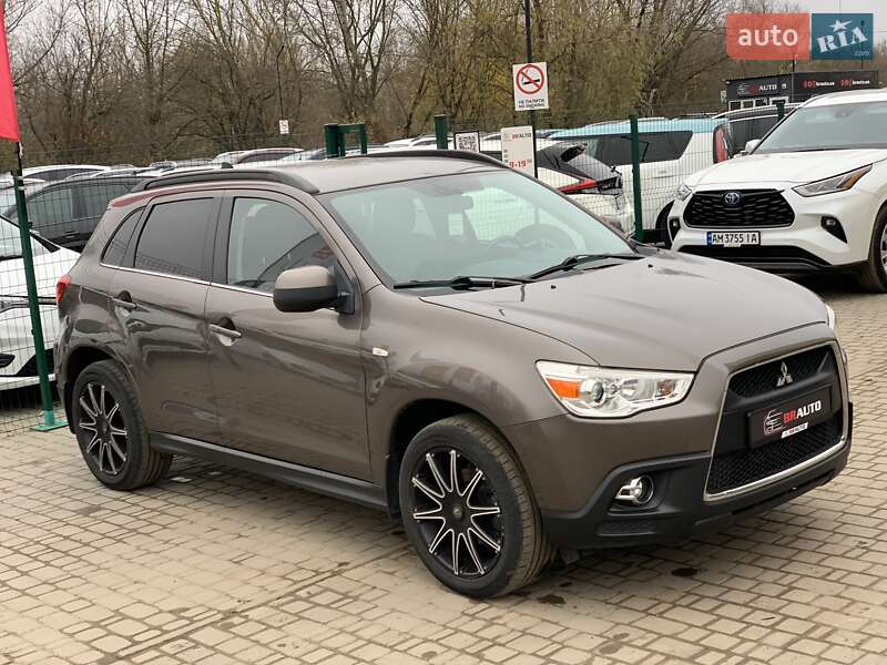 Позашляховик / Кросовер Mitsubishi ASX 2011 в Бердичеві фото 7 Позашляховик / Кросовер Mitsubishi ASX 2011 в Бердичеві