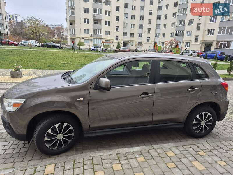 Внедорожник / Кроссовер Mitsubishi ASX 2011 в Львове