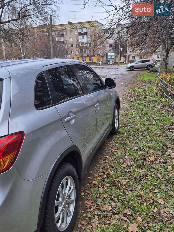 Внедорожник / Кроссовер Mitsubishi ASX 2017 в Чернигове фото 5 Внедорожник / Кроссовер Mitsubishi ASX 2017 в Чернигове