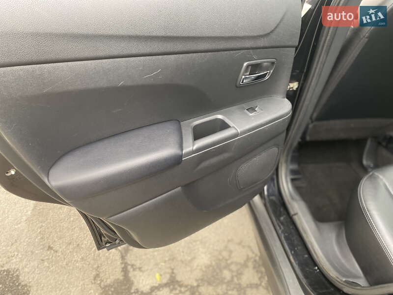 Позашляховик / Кросовер Mitsubishi ASX 2014 в Новоархангельську