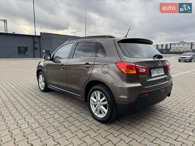 Внедорожник / Кроссовер Mitsubishi ASX 2011 в Ивано-Франковске фото 29 Внедорожник / Кроссовер Mitsubishi ASX 2011 в Ивано-Франковске