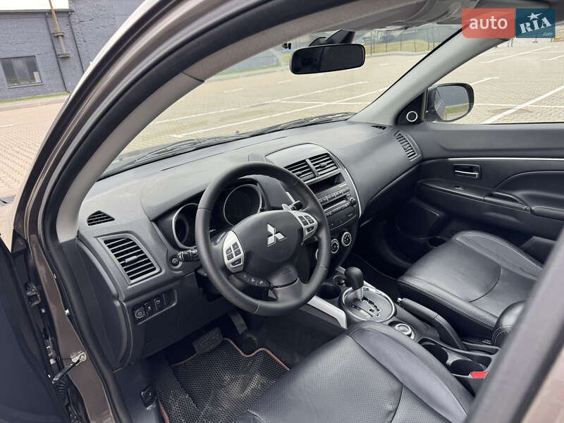 Внедорожник / Кроссовер Mitsubishi ASX 2011 в Ивано-Франковске фото 35 Внедорожник / Кроссовер Mitsubishi ASX 2011 в Ивано-Франковске