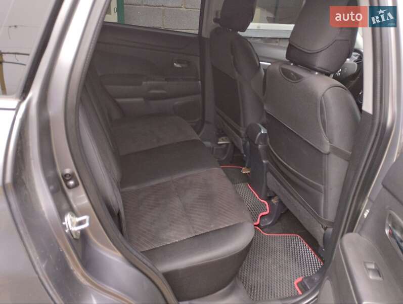 Позашляховик / Кросовер Mitsubishi ASX 2013 в Коротичу