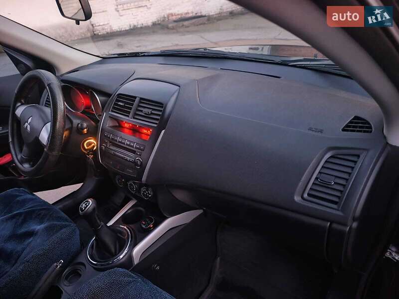 Внедорожник / Кроссовер Mitsubishi ASX 2010 в Житомире