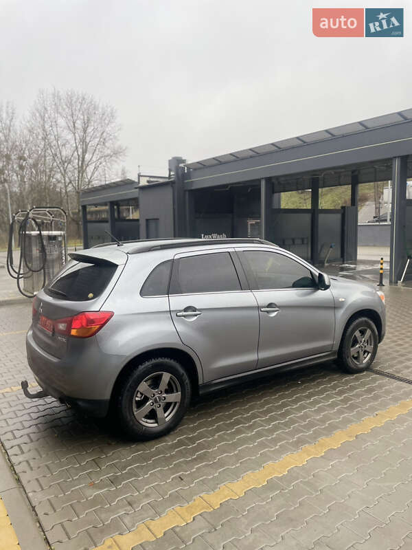 Внедорожник / Кроссовер Mitsubishi ASX 2015 в Житомире