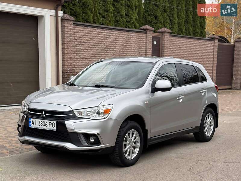 Внедорожник / Кроссовер Mitsubishi ASX 2018 в Киеве