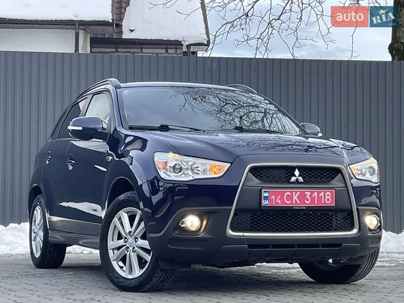 Внедорожник / Кроссовер Mitsubishi ASX 2011 в Меденичах