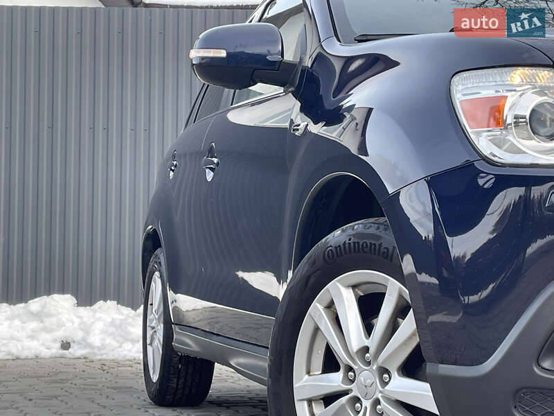 Внедорожник / Кроссовер Mitsubishi ASX 2011 в Меденичах