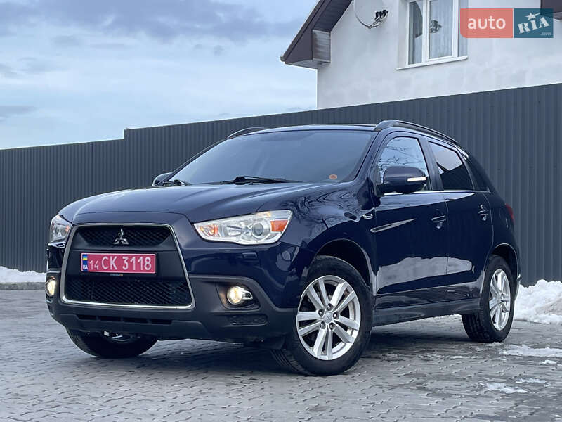 Внедорожник / Кроссовер Mitsubishi ASX 2011 в Меденичах