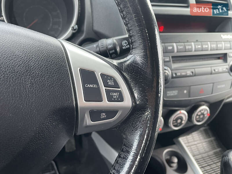 Внедорожник / Кроссовер Mitsubishi ASX 2011 в Меденичах