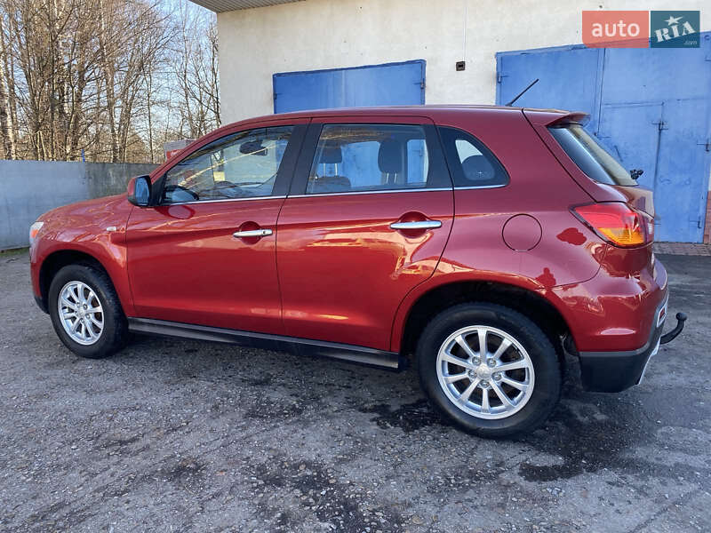 Позашляховик / Кросовер Mitsubishi ASX 2010 в Калуші