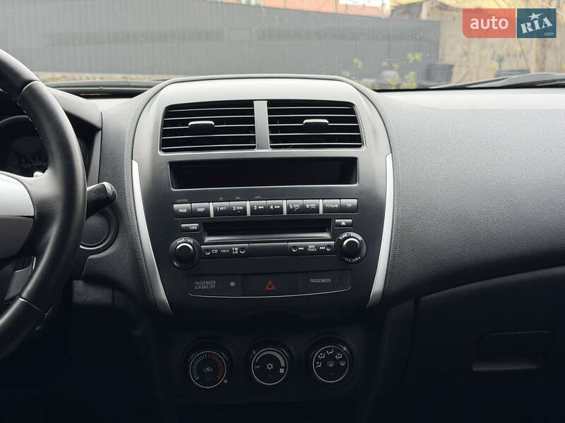 Позашляховик / Кросовер Mitsubishi ASX 2010 в Івано-Франківську