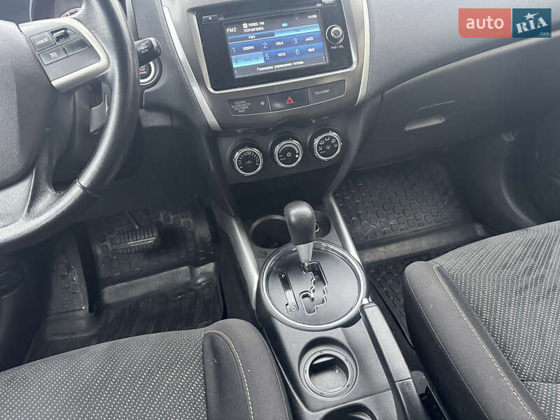 Позашляховик / Кросовер Mitsubishi ASX 2013 в Києві