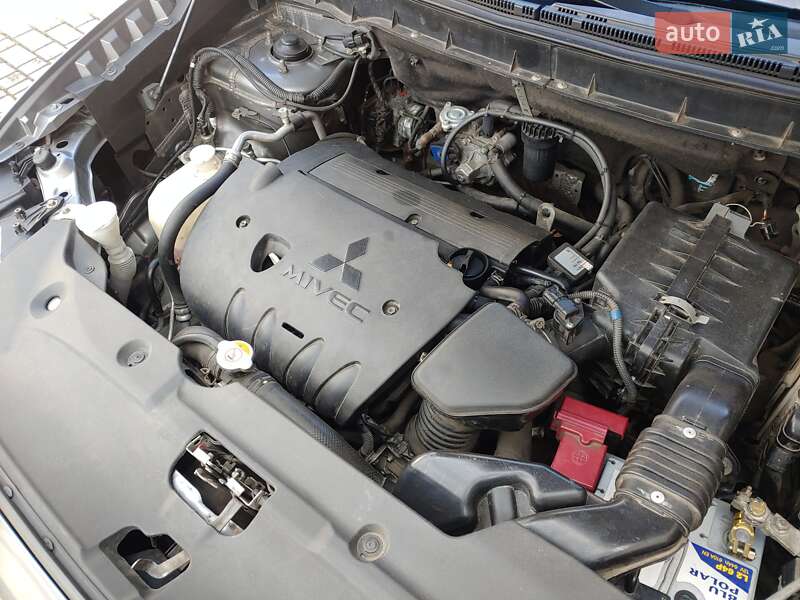 Позашляховик / Кросовер Mitsubishi ASX 2015 в Києві