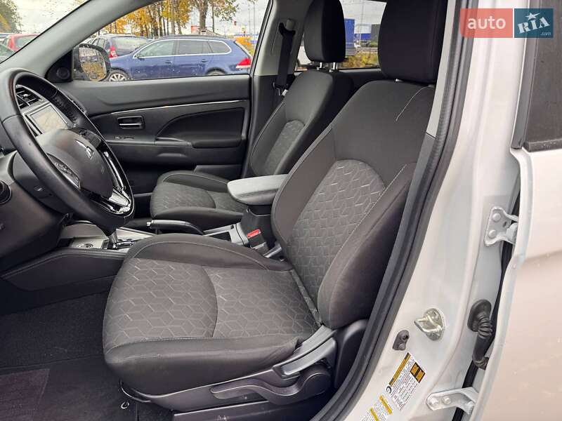 Позашляховик / Кросовер Mitsubishi ASX 2021 в Полтаві