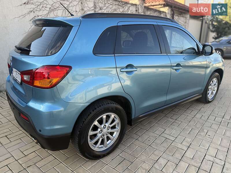 Позашляховик / Кросовер Mitsubishi ASX 2011 в Одесі