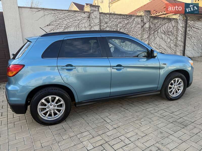 Позашляховик / Кросовер Mitsubishi ASX 2011 в Одесі