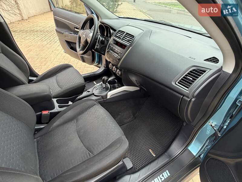 Позашляховик / Кросовер Mitsubishi ASX 2011 в Одесі