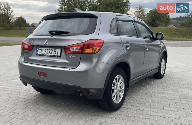 Внедорожник / Кроссовер Mitsubishi ASX 2017 в Черновцах